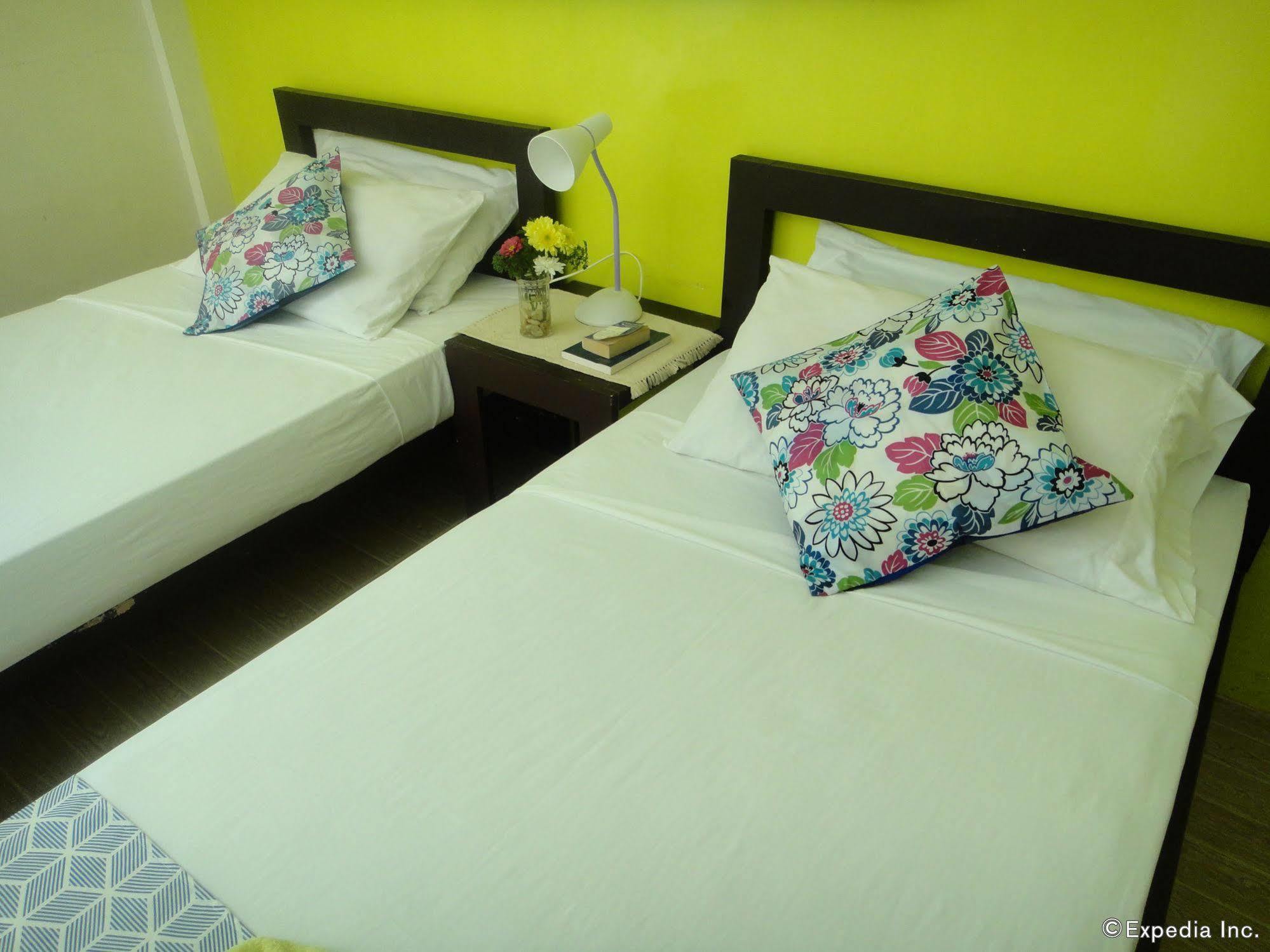 By The Bay, Jacana Bed & Breakfast Puerto Princesa Exterior foto