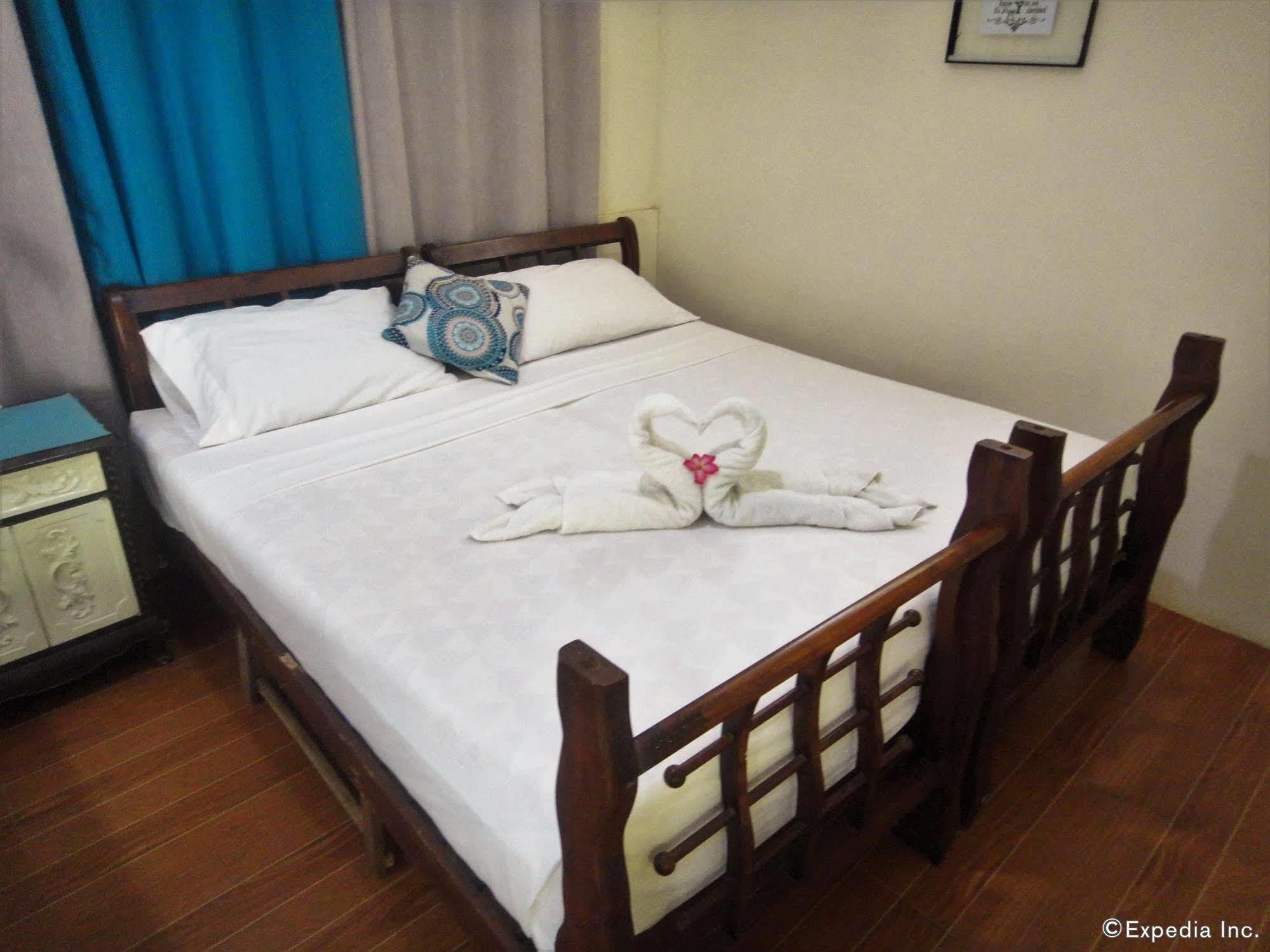 By The Bay, Jacana Bed & Breakfast Puerto Princesa Exterior foto