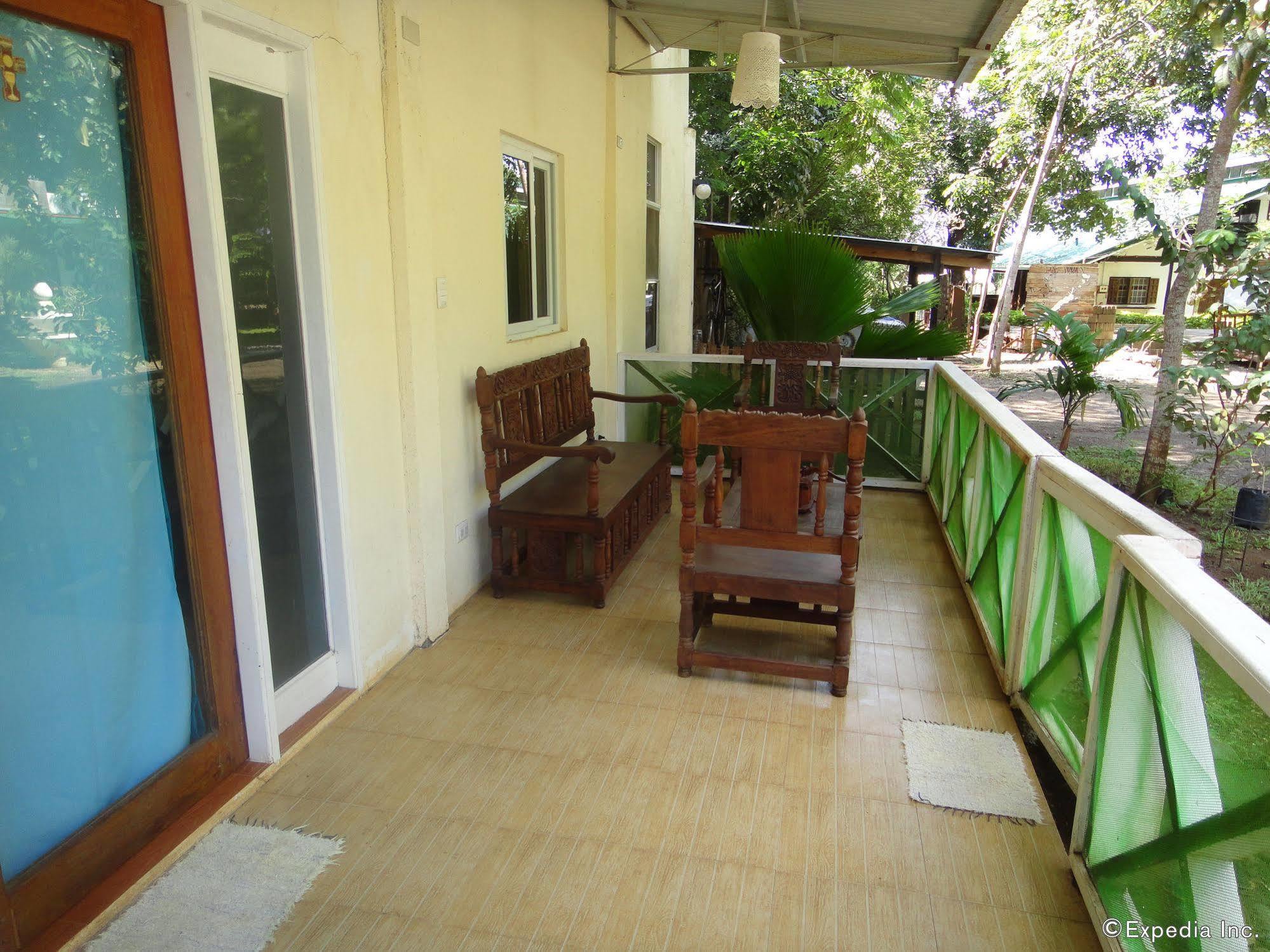 By The Bay, Jacana Bed & Breakfast Puerto Princesa Exterior foto